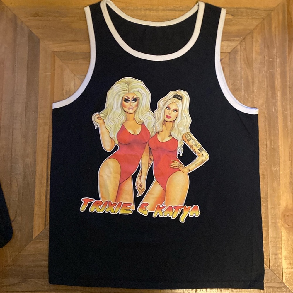 Trixie and Katya tank
